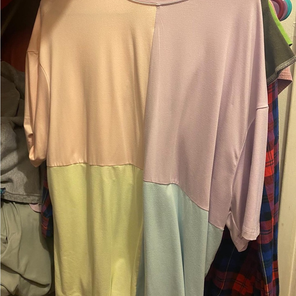 shirts - Picture 3 of 10